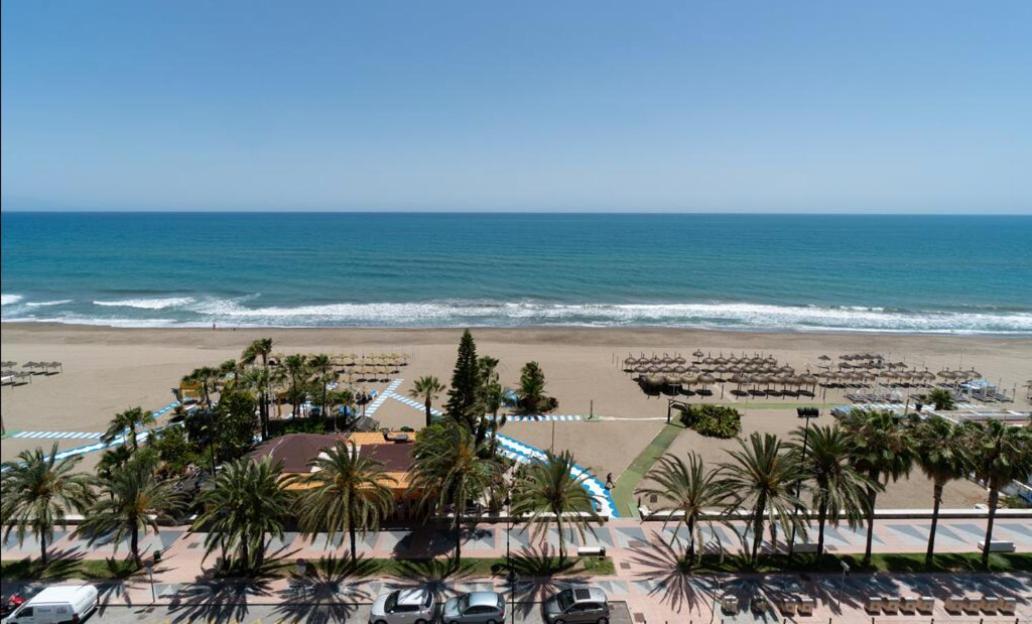 The Black&White Apartment Torremolinos Exteriör bild