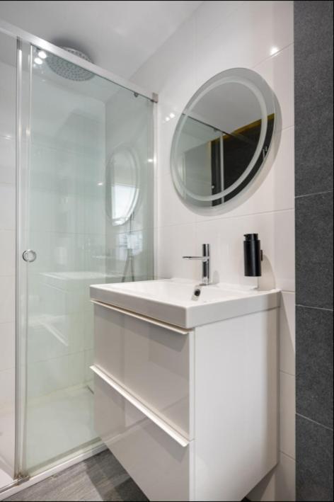 The Black&White Apartment Torremolinos Exteriör bild