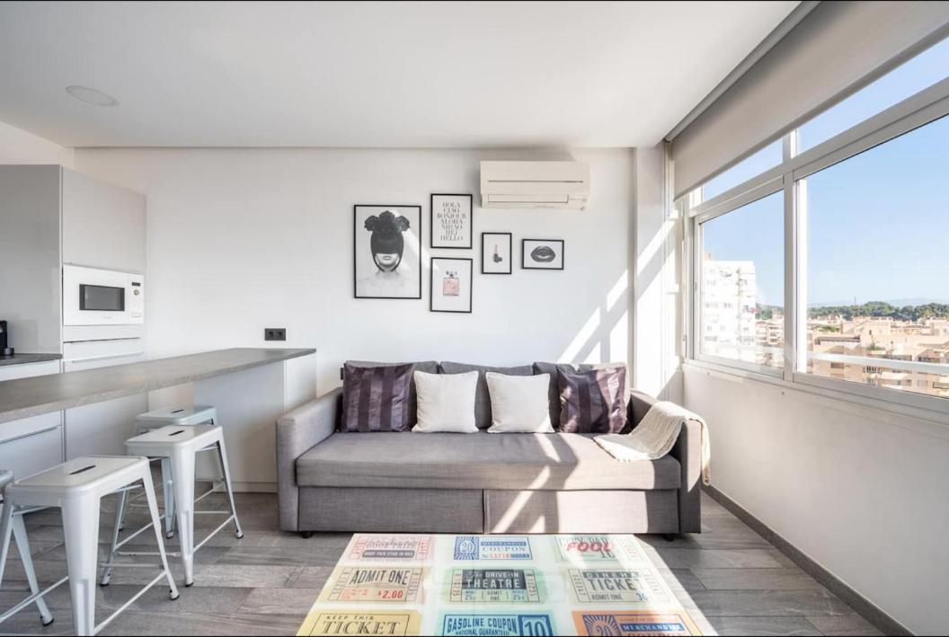 The Black&White Apartment Torremolinos Exteriör bild